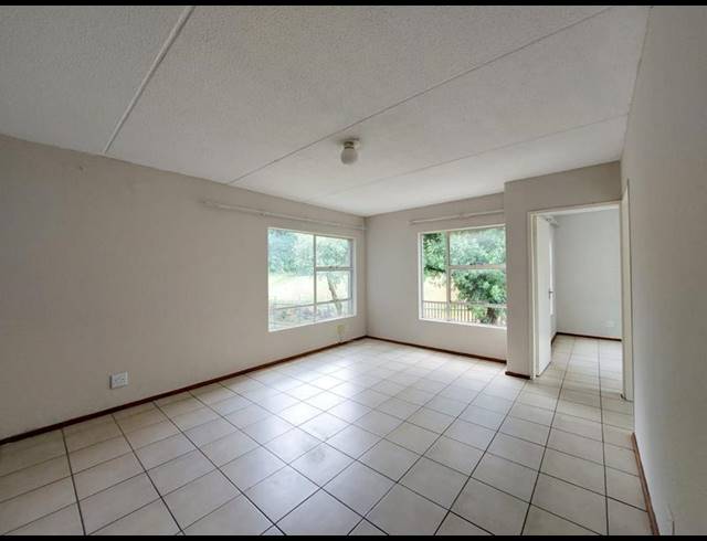 3 BEDROOM APARTMENT FOR SALE IN WESTDENE